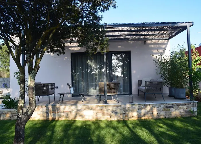 4r House With Jacuzzi Βίλα