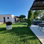 Villa 4r House With Jacuzzi *